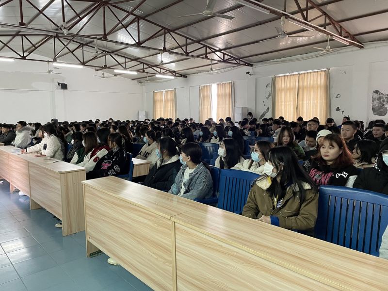 主题班会 ｜ 开展诚信教育，倡导文明新风