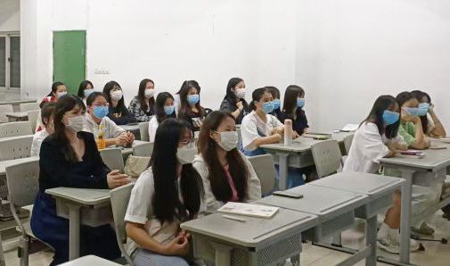 主题班会 | 我院举行宿舍用电安全教育会议