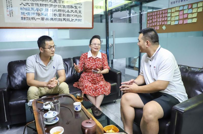 校领导带队走访厦门校友企业
