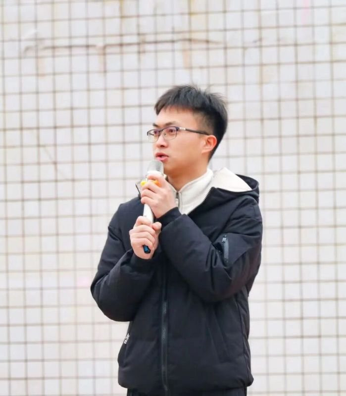 升旗仪式 │ “龙”光焕发新学期 满怀希望赴未来 ——我院举行升旗仪式