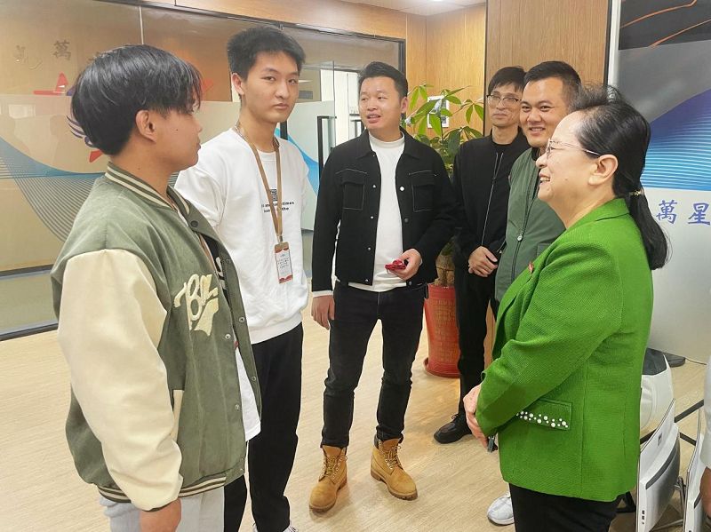 访企拓岗促就业——走访众梦网络