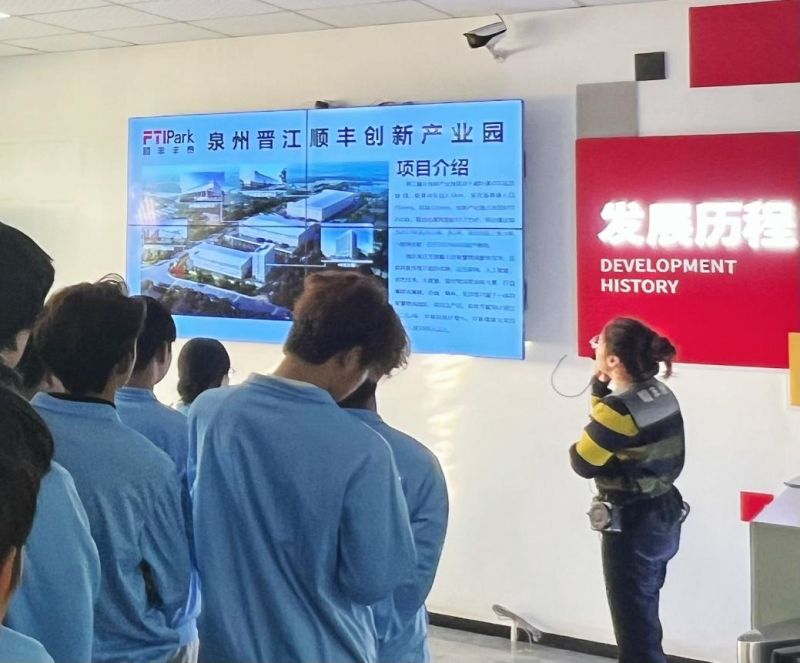 深入企业认知实习 物流学子探路未来