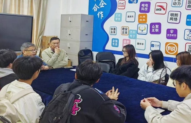 立足专业强根基，强化管理促成长