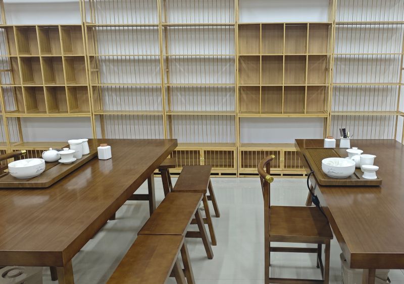 以茶育人，以技润心——数智商贸学院茶艺实训室