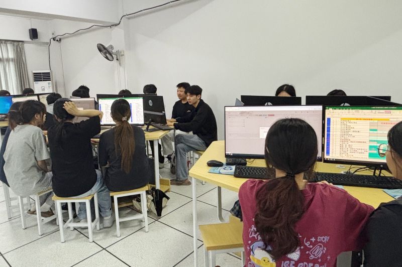 一技在手、一生无忧——企业经营沙盘模拟竞赛